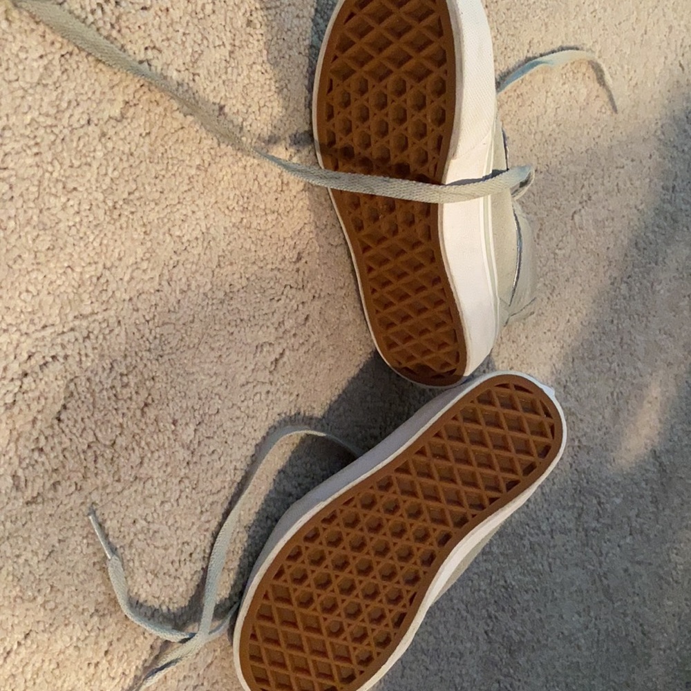 Vans Hi-Tops - Picture 2 of 7